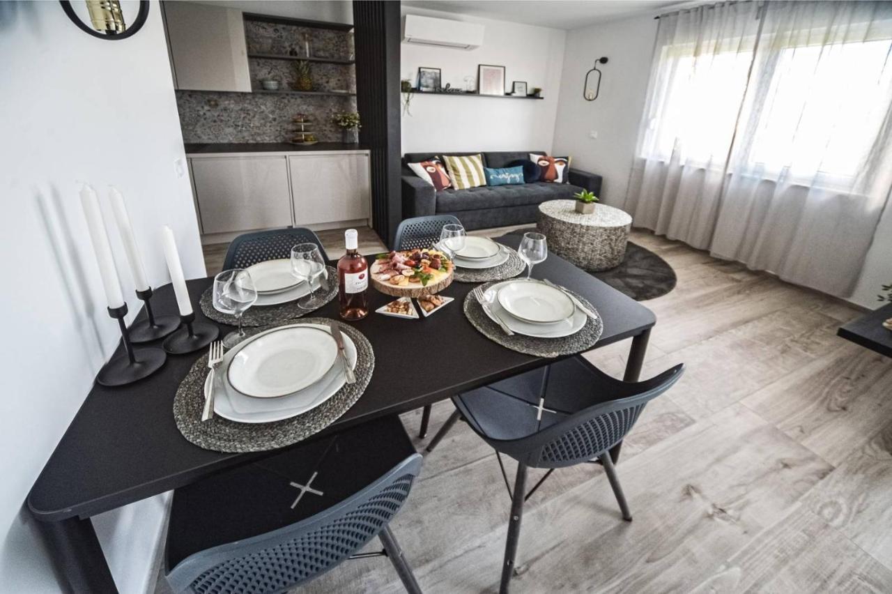Cube Residence Kaštela 外观 照片