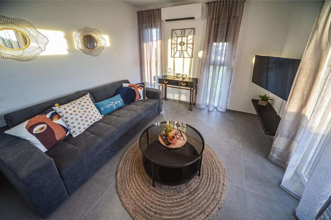 Cube Residence Kaštela 外观 照片