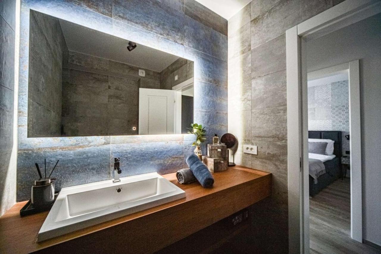 Cube Residence Kaštela 外观 照片