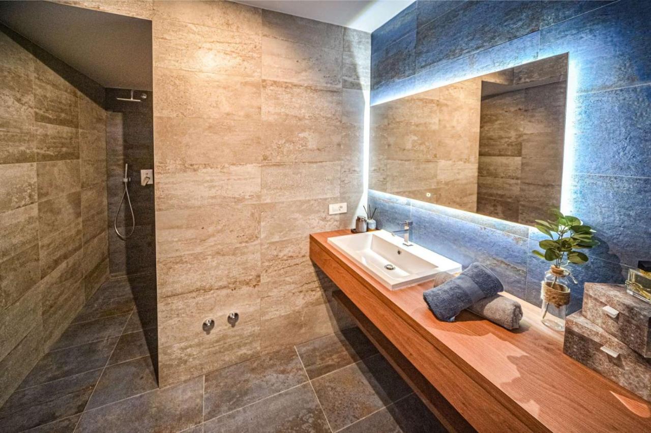 Cube Residence Kaštela 外观 照片
