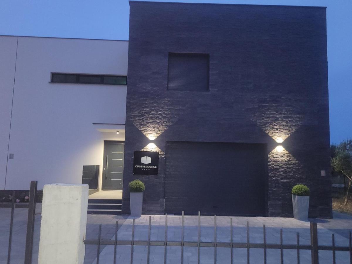 Cube Residence Kaštela 外观 照片